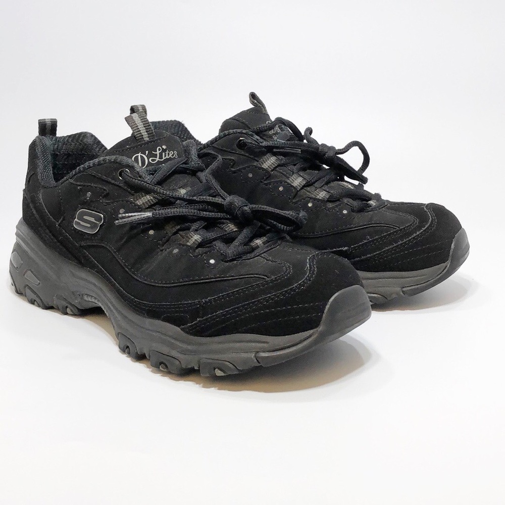 Women’s Skechers D’Lites Black, size 8